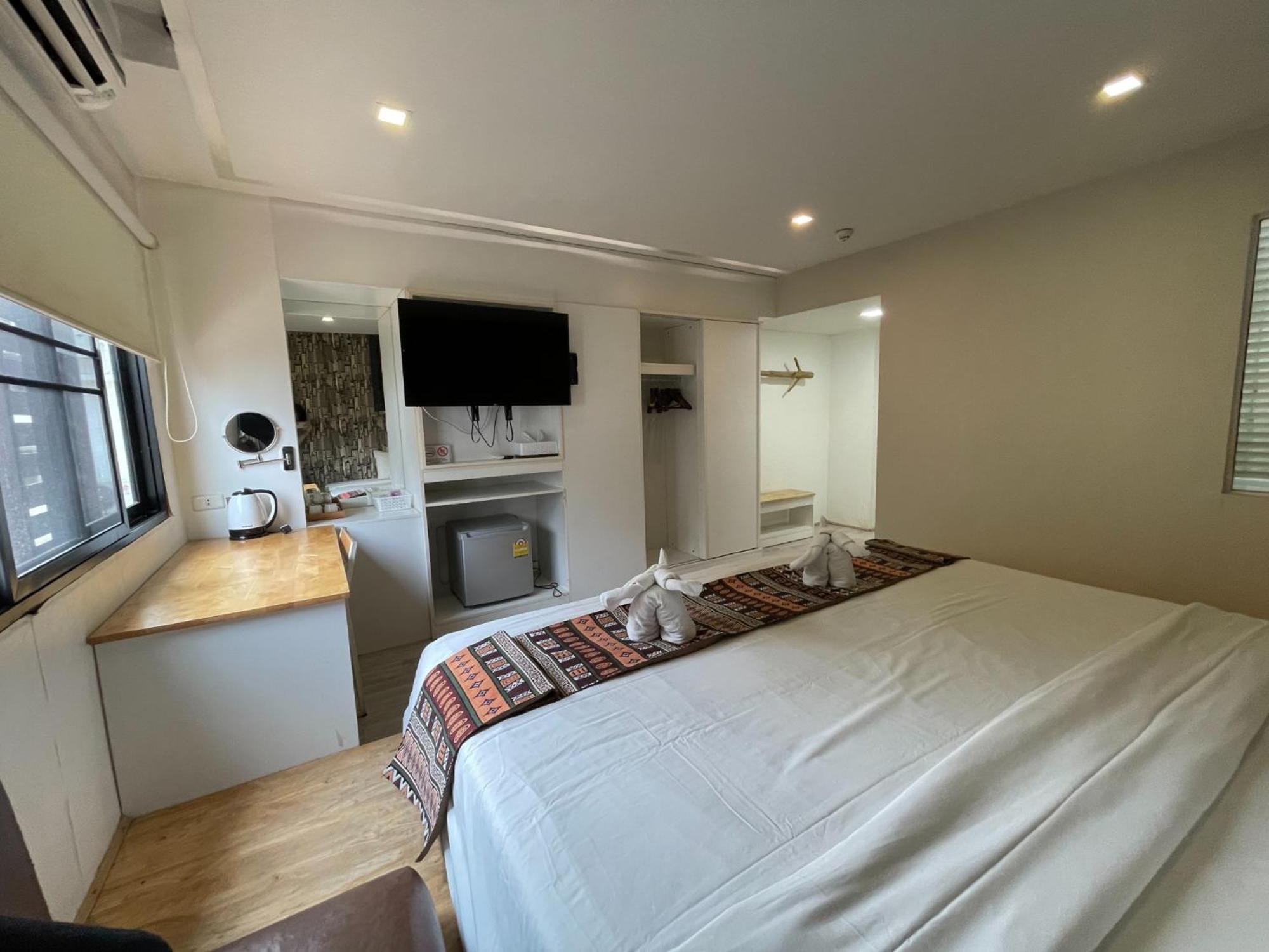The Guest Arak Boutique Hotel Chiang Mai Exterior photo