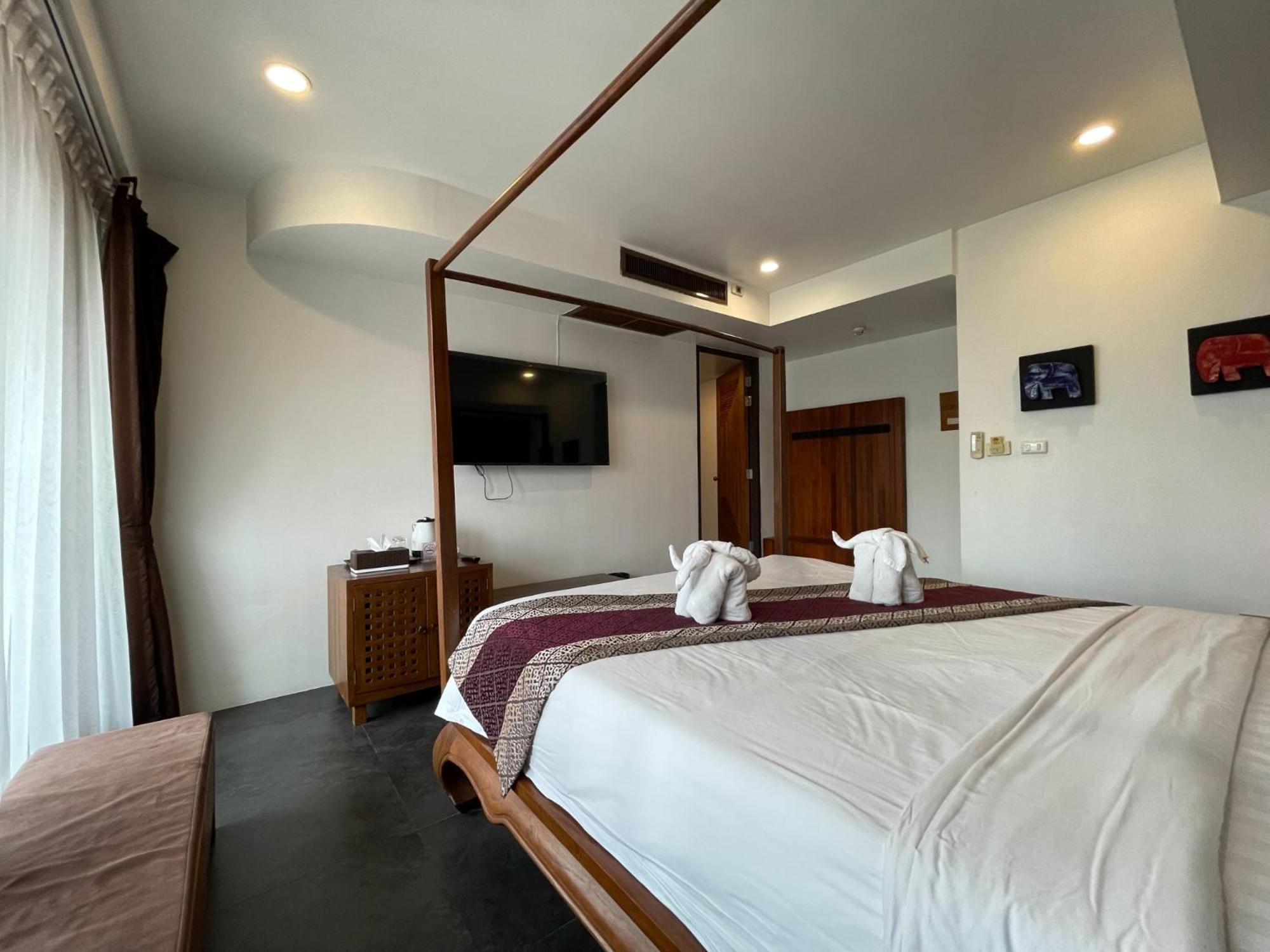 The Guest Arak Boutique Hotel Chiang Mai Exterior photo