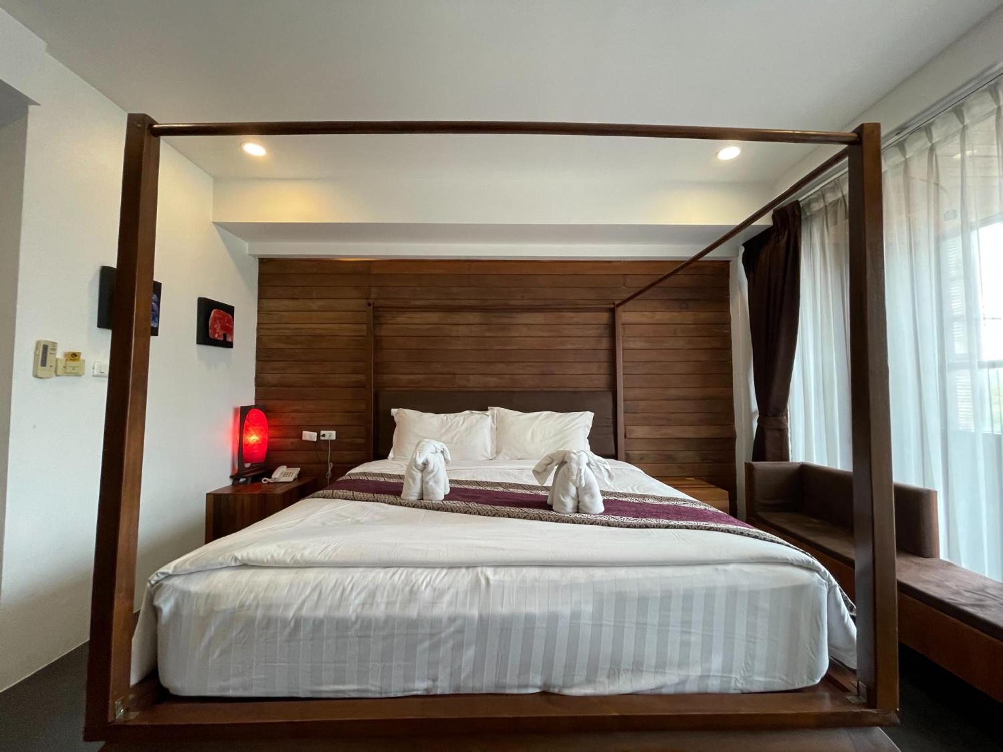 The Guest Arak Boutique Hotel Chiang Mai Exterior photo